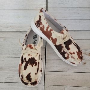 GYPSY JAZZ- YOGI COW PRINT SLIP ON SNEAKERS
